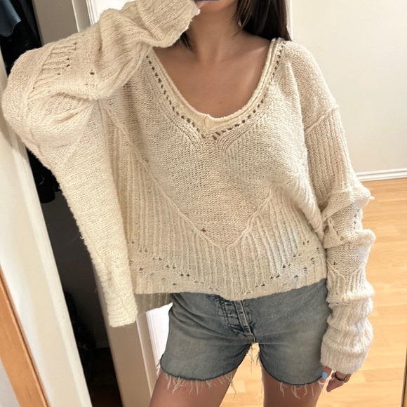 Free People Sweaters - 🍦FREE PEOPLE SWEATER